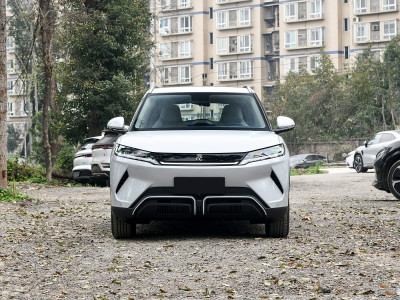 BYD Yuan UP Фото №2